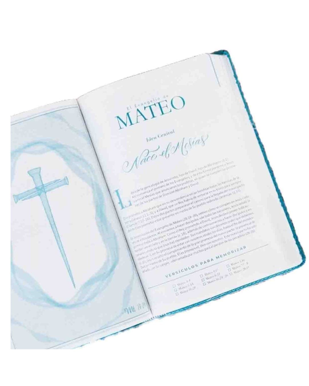 Biblia Devocional Mujer Verdadera, NBLA, Letra Grande, Símil Piel - Imagen 3