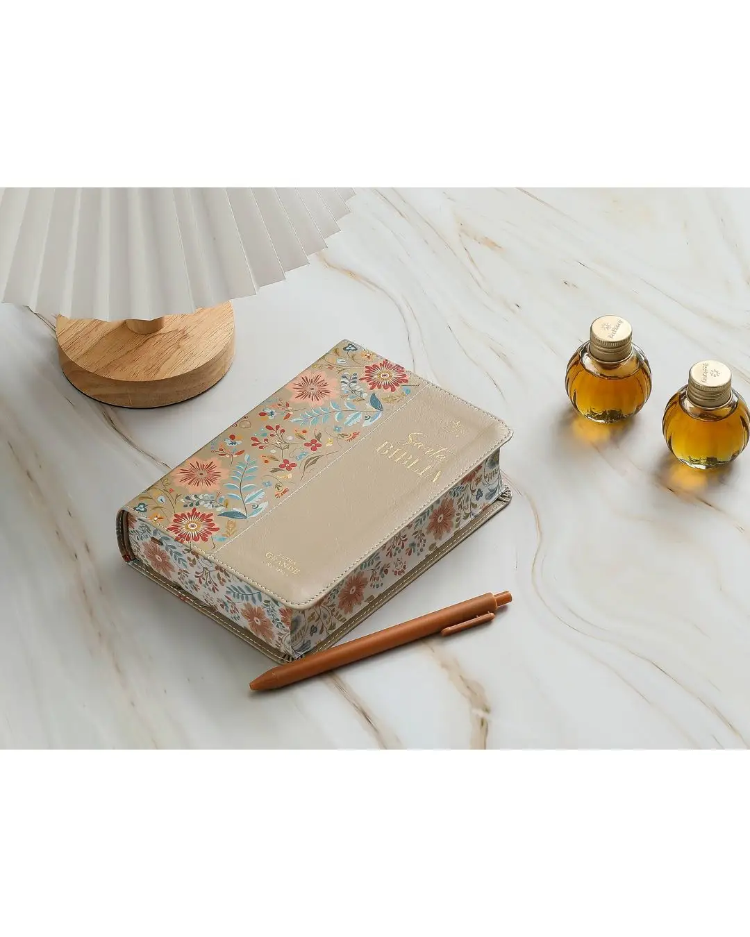 Biblia Pequeña Reina Valera 1960 | Letra Grande Beige - Imagen 3