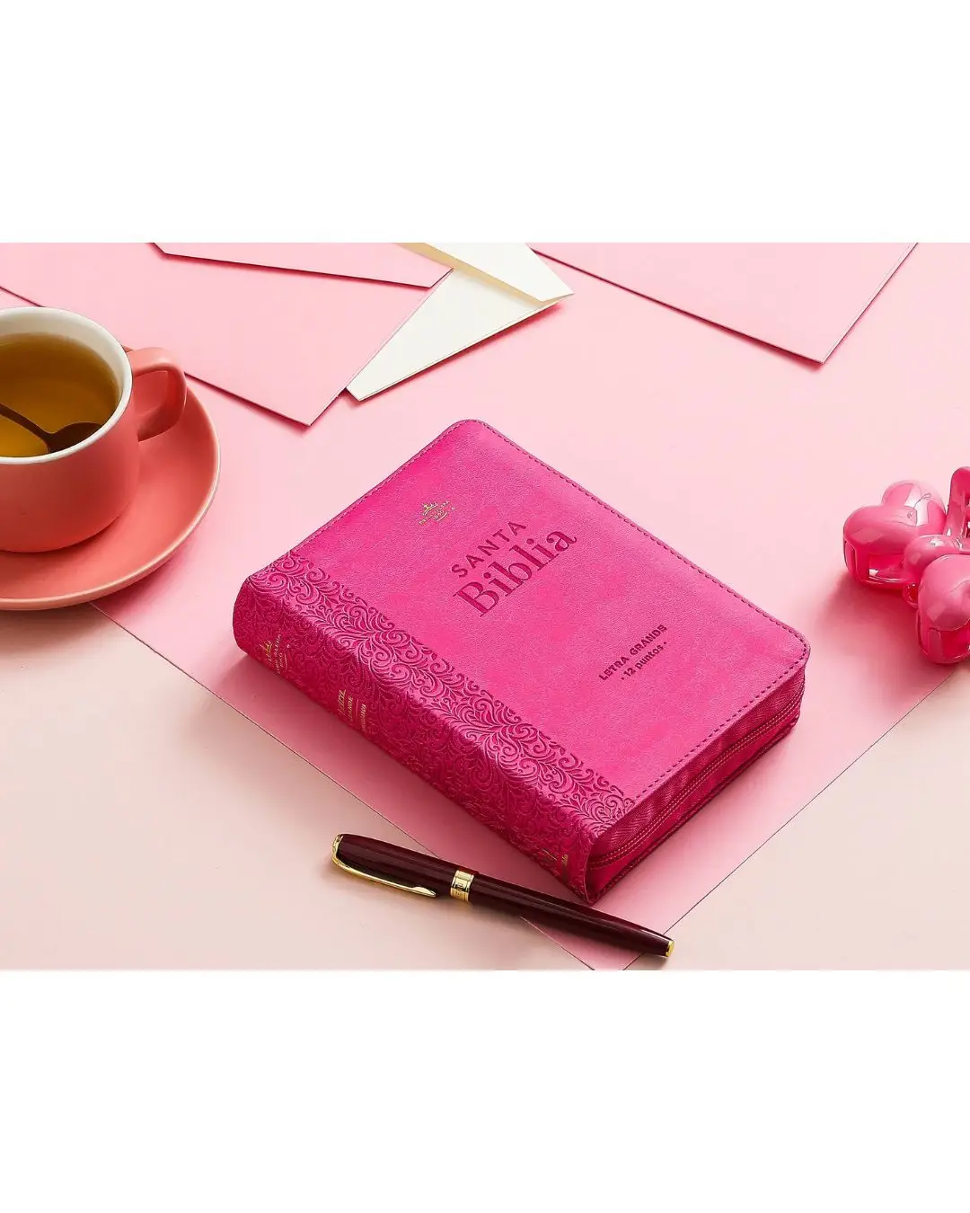 Biblia Pequeña Reina Valera 1960 | Letra Grande Fucsia - Imagen 3