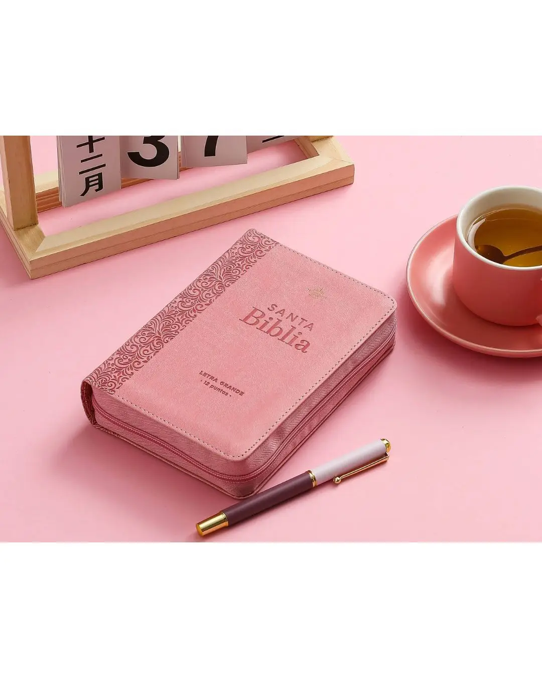 Biblia Pequeña Reina Valera 1960 | Letra Grande Rosada - Imagen 2