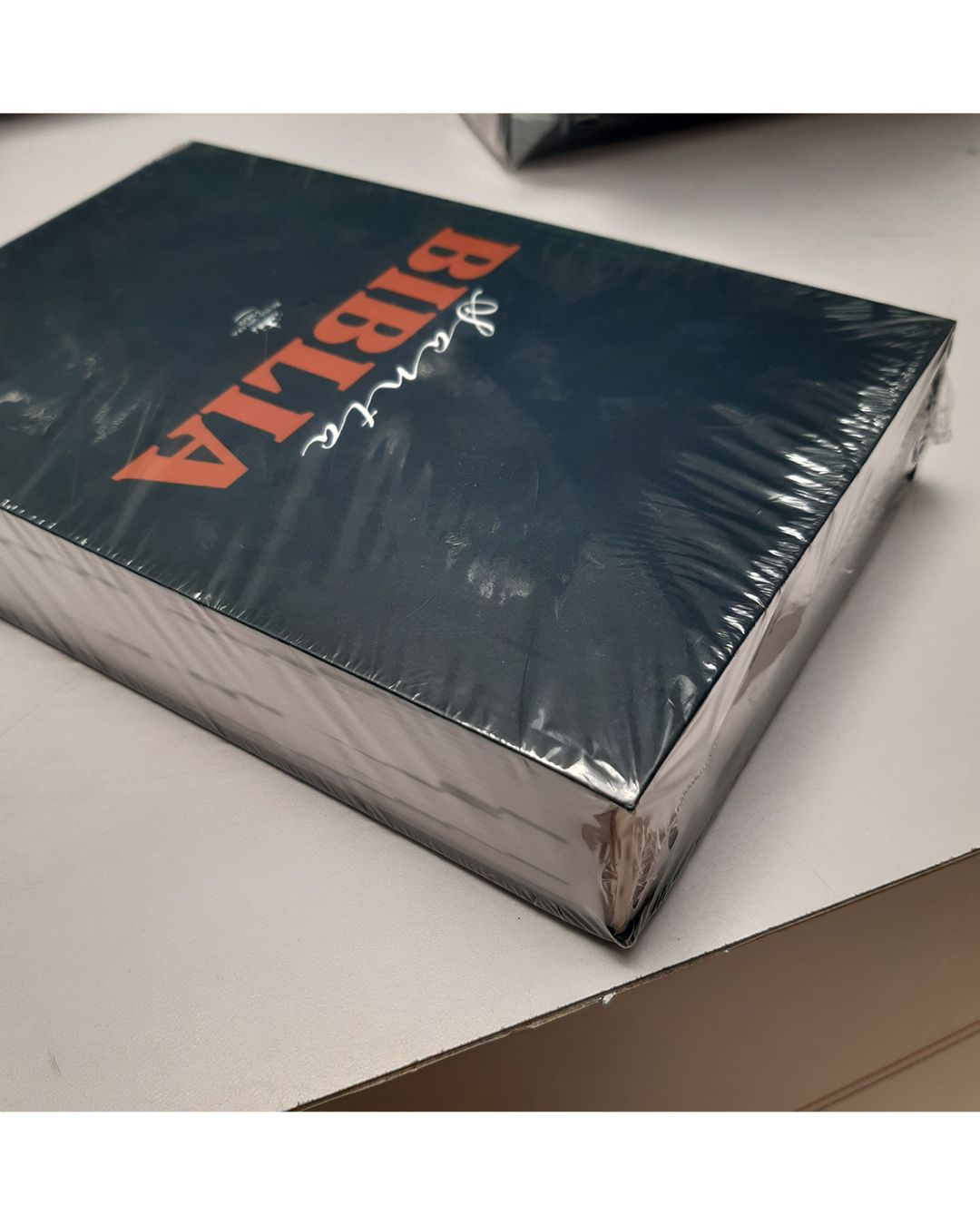 Biblia Reina Valera 1960, Letra Grande, Tapa Blanda, Manual, Azul - Imagen 4